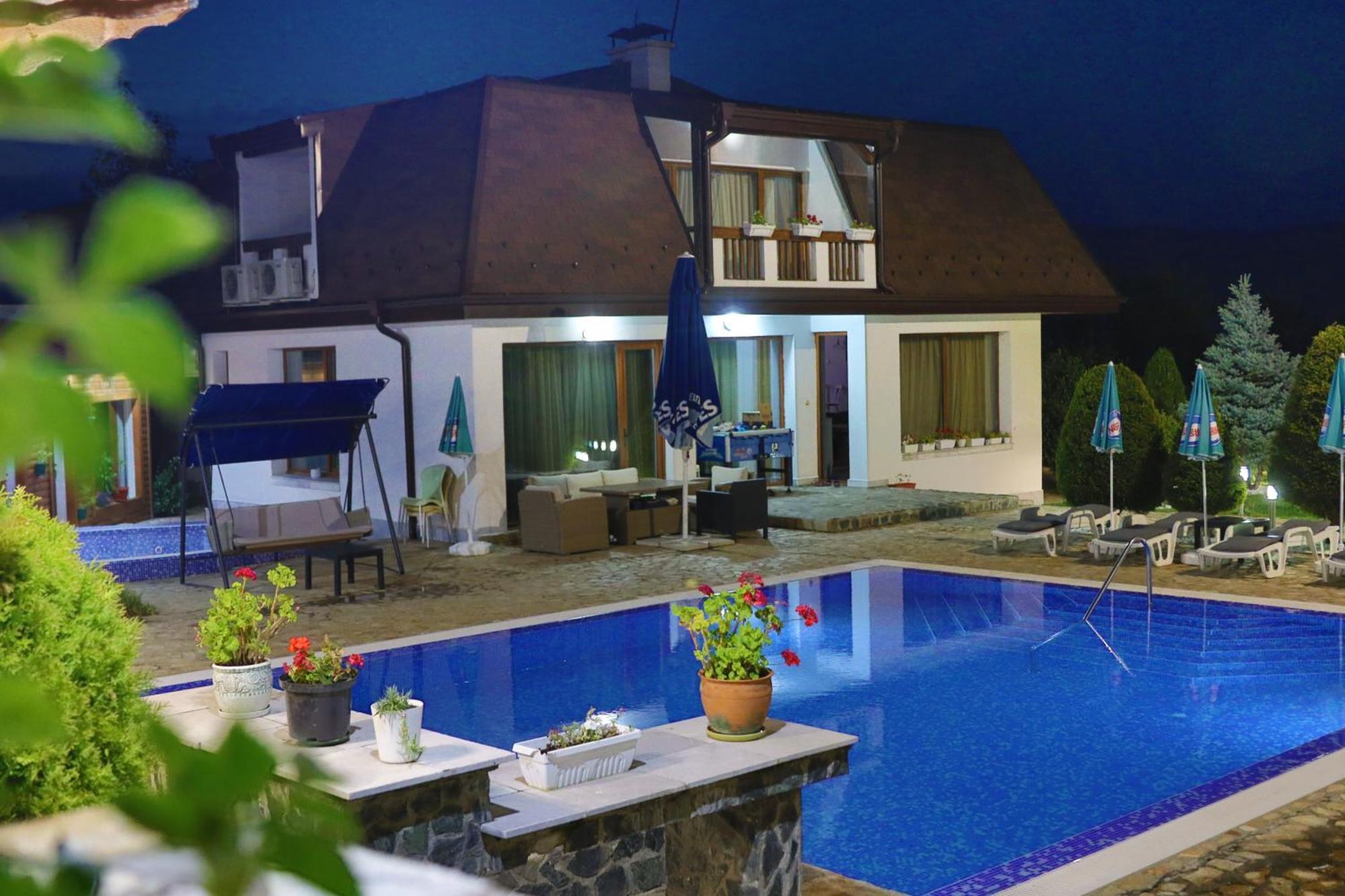 Holiday House Kubrat Sapareva Bania Exterior foto